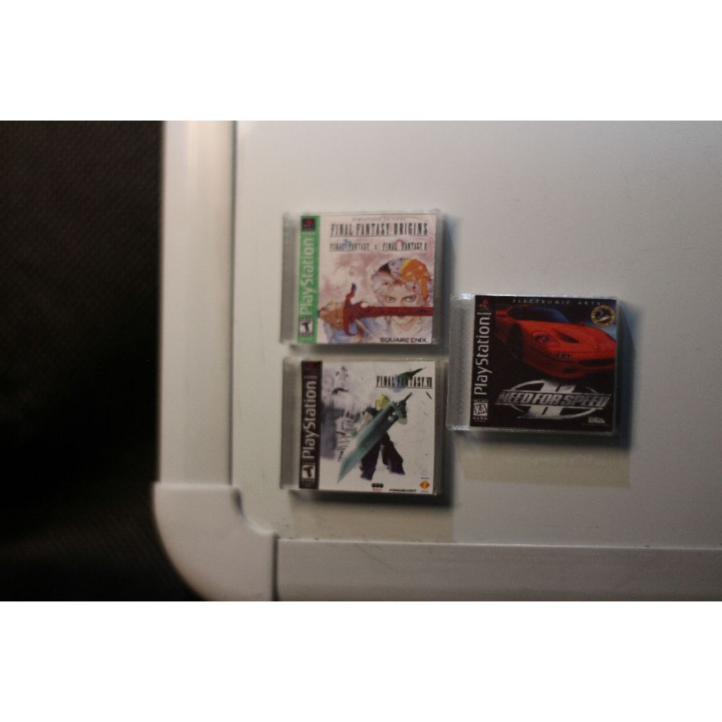 Kit Ímãs Mini Jogos Playstation 1| Decoração Geek Retrô | Colecionáveis | Kit com Capas de Jogos | Fãs de Videogame