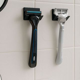 Suporte de Lâmina de Barbear Adesivo Moderno Masculino Feminino Banheiro Gancho Organizador Conjunto em Oferta na Shopee