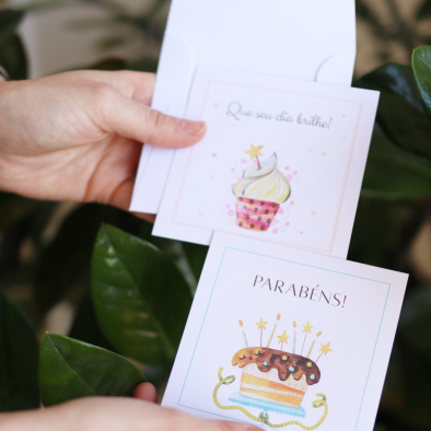 20 Unid Cartão Estampado Aniversário e Envelope (sortidos) NOVO MODELO