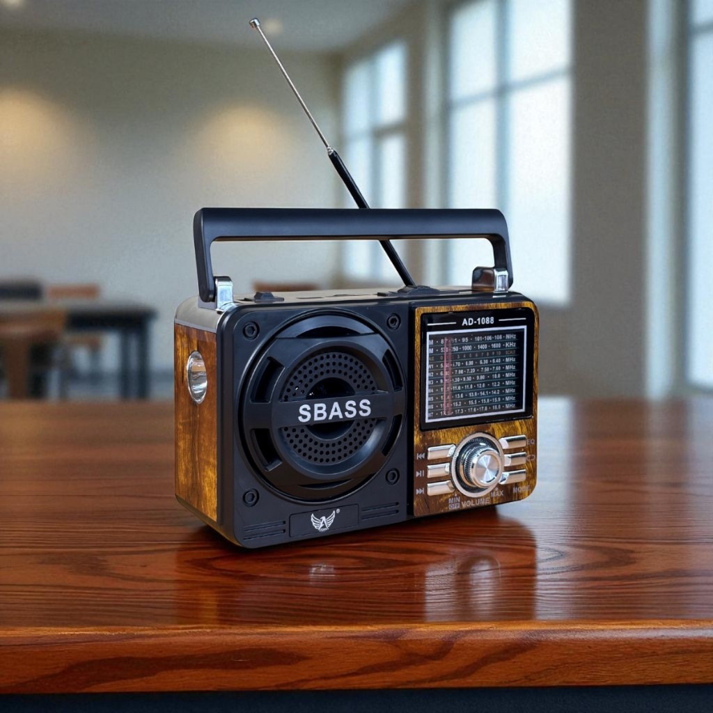 Rádio Retro Vintage Bass Am Fm Portátil Pilha e Tomada Com Lanterna Pen Drive Bluetooth Usb Sd