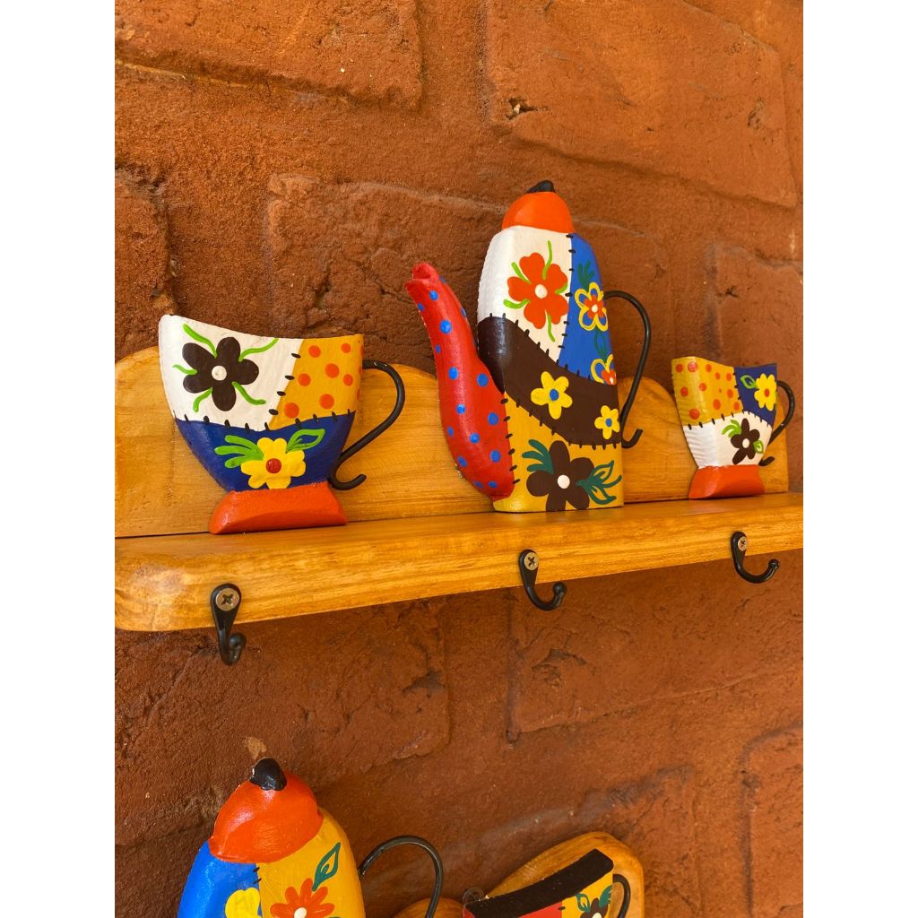 Prateleira Porta Xícaras, Canecas, Suporte Para Panos de Prato,Toalhas Chaves Colorido e  Decorativo