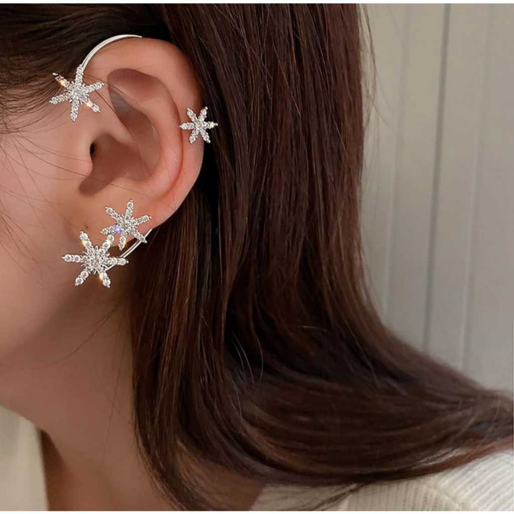 Brinco EarCuff Gancho Orelha Esquerda Floco de Neve Estrela Strass Estilo Elegância Moda Feminina
