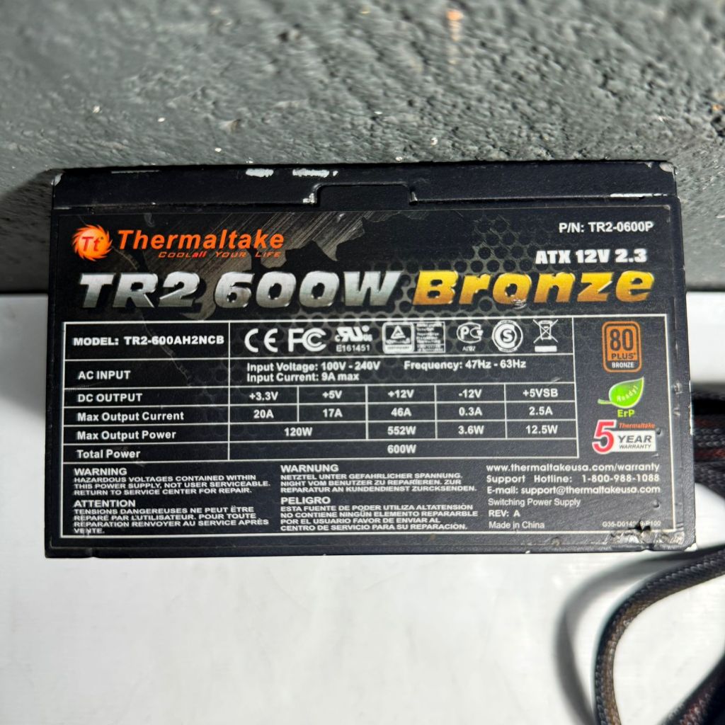 FONTE REAL THERMALTAKE MODELO: TR2-600AH2NCB 24PINOS 80PLUS 600W SATA ATX