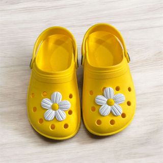 Babuche Sandália Menina Florzinha Leve Confortável Antiderrapante Moderno Flor Infantil Juvenil em Oferta na Shopee