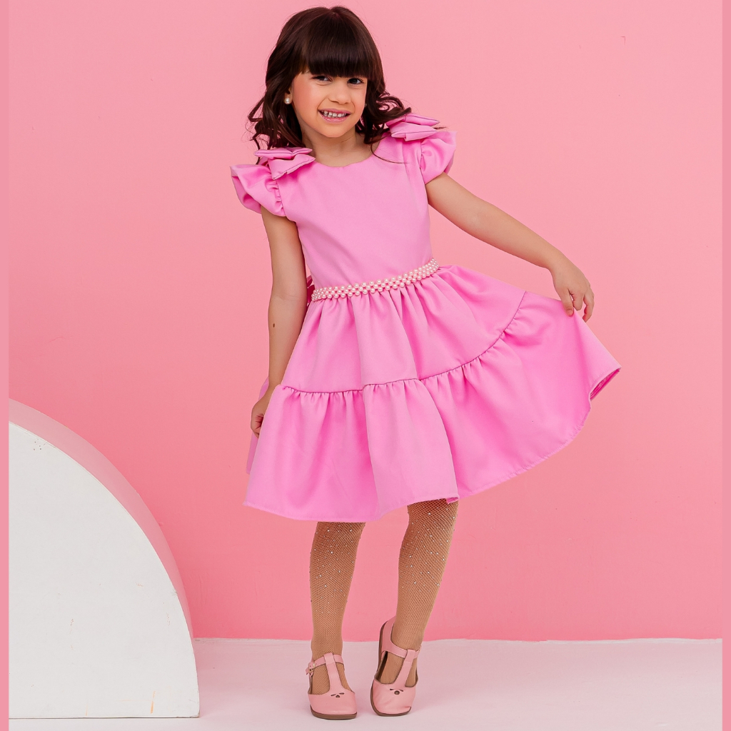 roupa infantil menina vestido luxo de festa liso cor rosa claro bebê formatura igreja daminha