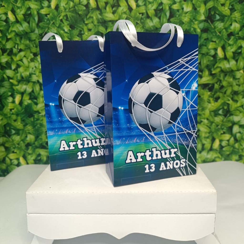 Lembrancinha sacolinha surpresa personalizada futebol PEGUE E MONTE tamanho P 10x15x4cm