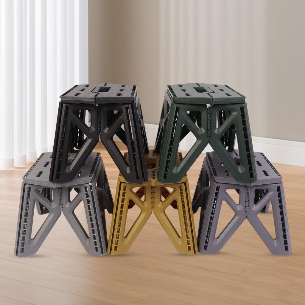 Banquinho Plástico Dobrável Adulto Prático Retrátil Multiuso em Oferta na Shopee