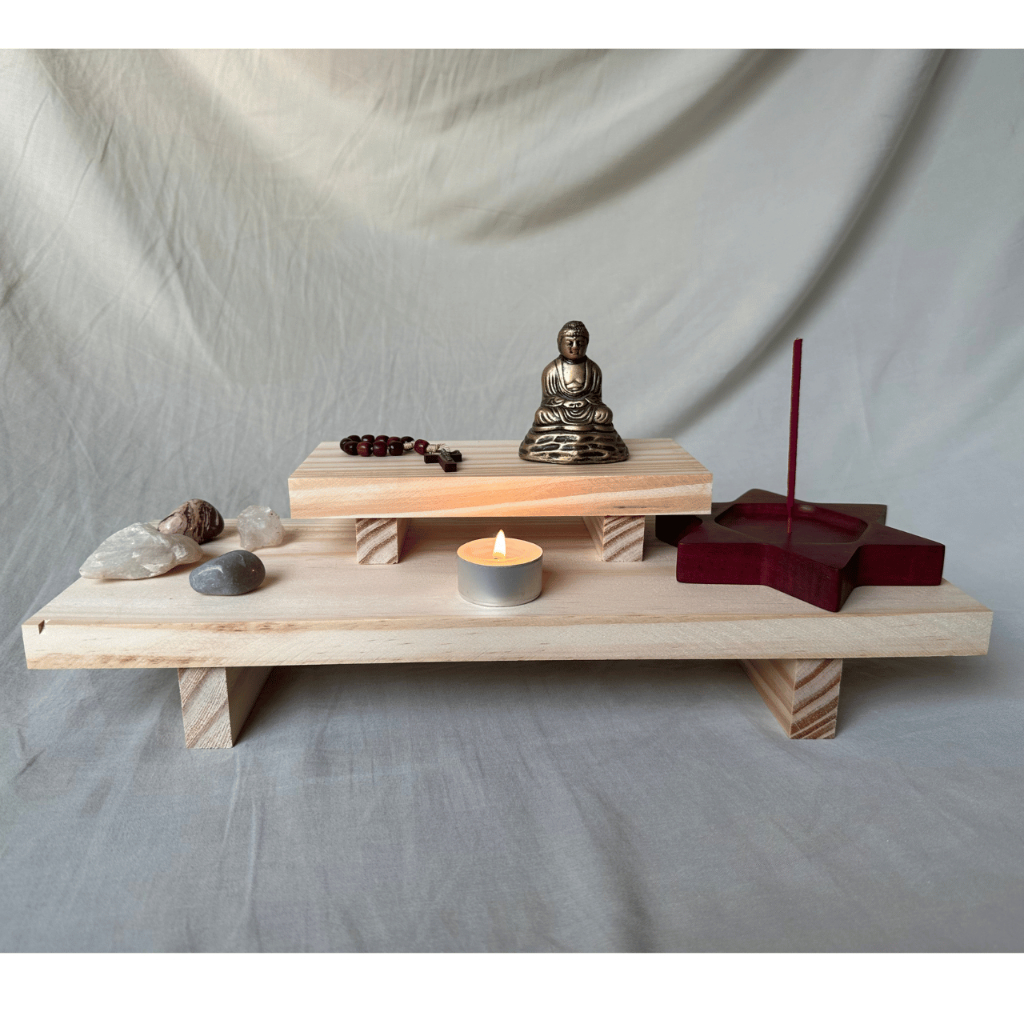 Altar duplo madeira maciça pinus budista imagens católico umbanda congá mesa mesinha imagens santos em Oferta na Shopee