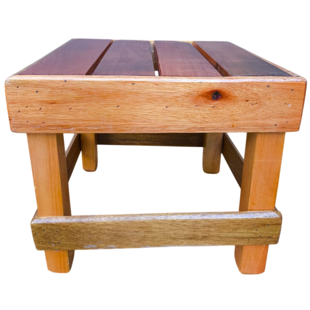 Banquinho Madeira Banco Quadrado Pequeno Reforçado