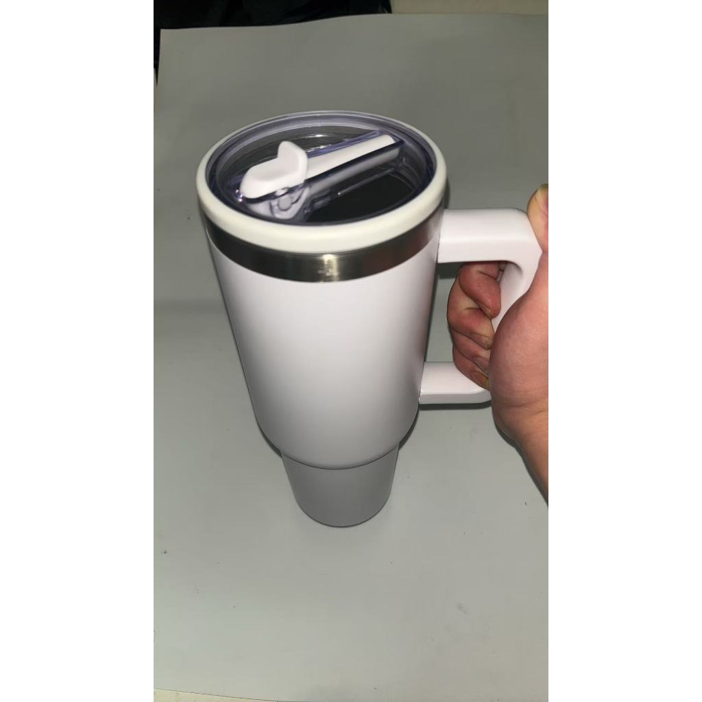 Imagem Copo Térmico 1200ml com Alça e Canudo – Cores Sólidas Minimalistas, Ideal para Viagens e Academia！