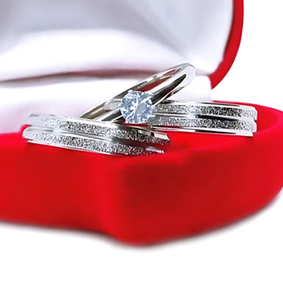 Anel de Namoro Par Aliança Compromisso Solitário e Caixa de Veludo Noivado Diamantada Aço Inox Prata em Oferta na Shopee