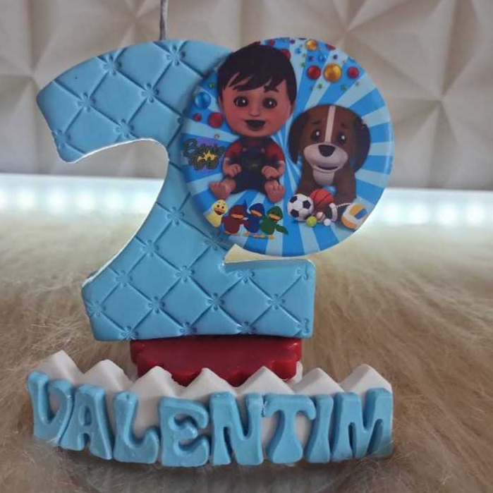 Vela de biscuit  mini cenário BENTO E TOTÓ/Topo de bolo personalizado BENTO E TOTÓ/V ela BENTO TOTÓ