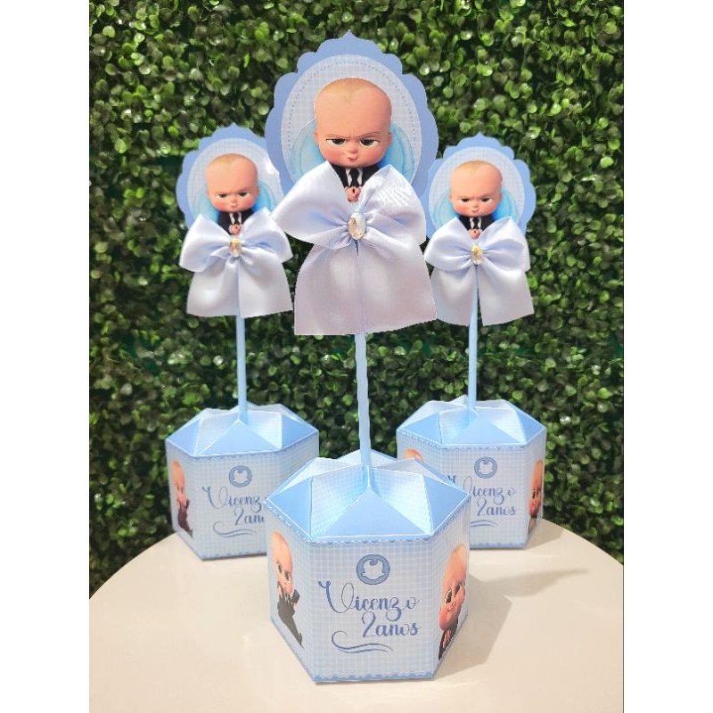Centro de mesa personalizado para aniversário tema poderoso chefinho | acompanha laço