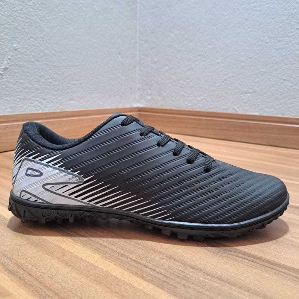 Primeira Chuteira de Futebol: Onde Comprar | BuscaProdutos