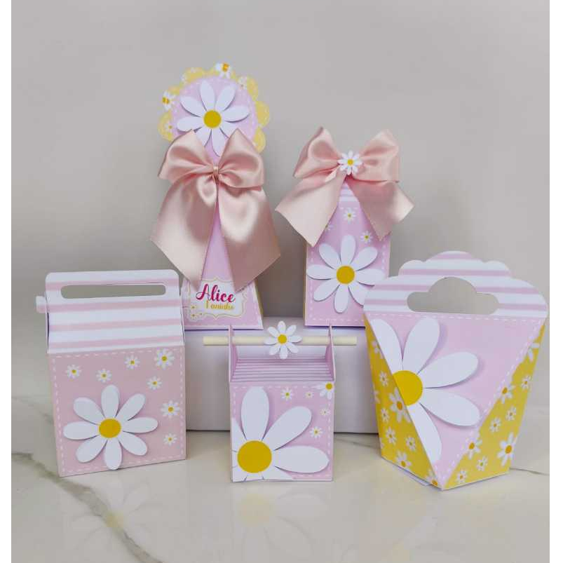Kit Festa Personalizado Margarida - Lembrancinhas Aniversário infantil - Caixas Personalizadas - Festa Margarida | flôr.
