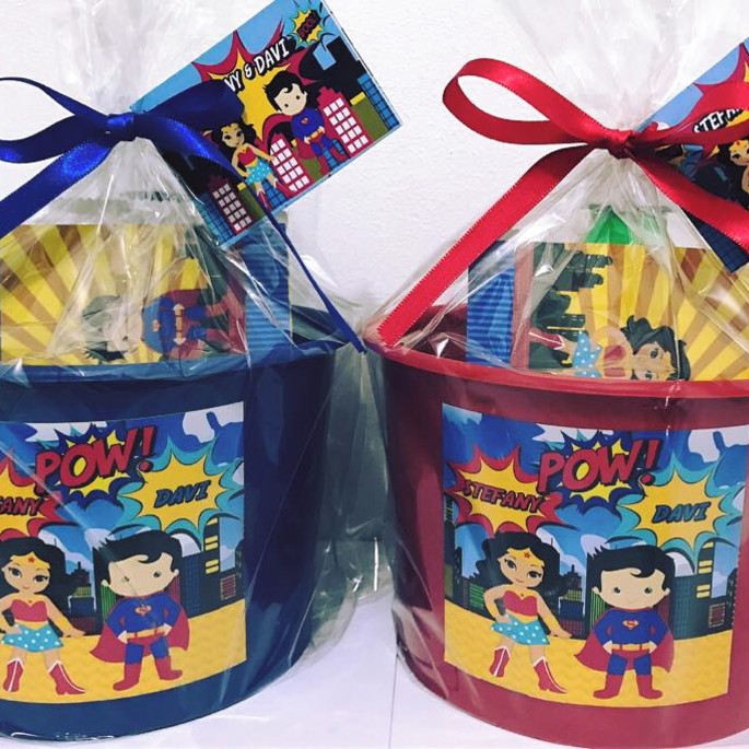 10 Kit Cinema Personalizado Lembrancinha para Aniversario Infantil Super Herói e Super Mulher Maravilha