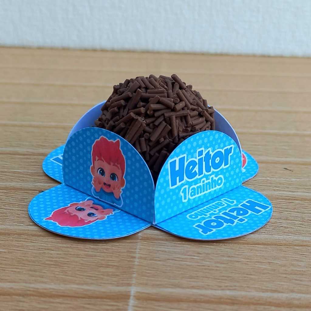 Forminha de Doce Brigadeiro Personalizada Bebefinn- 4 pétalas / Festa de aniversário / Lembrancinha