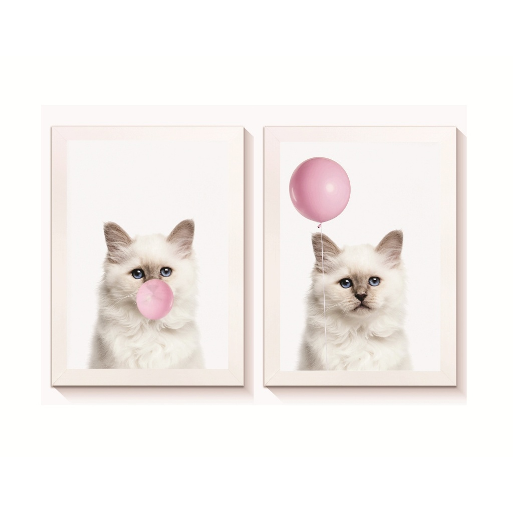 Kit 2 Quadros Decorativos Gato Chiclete Balão Cor-de-rosa Decoração Infantil Quarto Menina Molduras 20x30cm Madeira