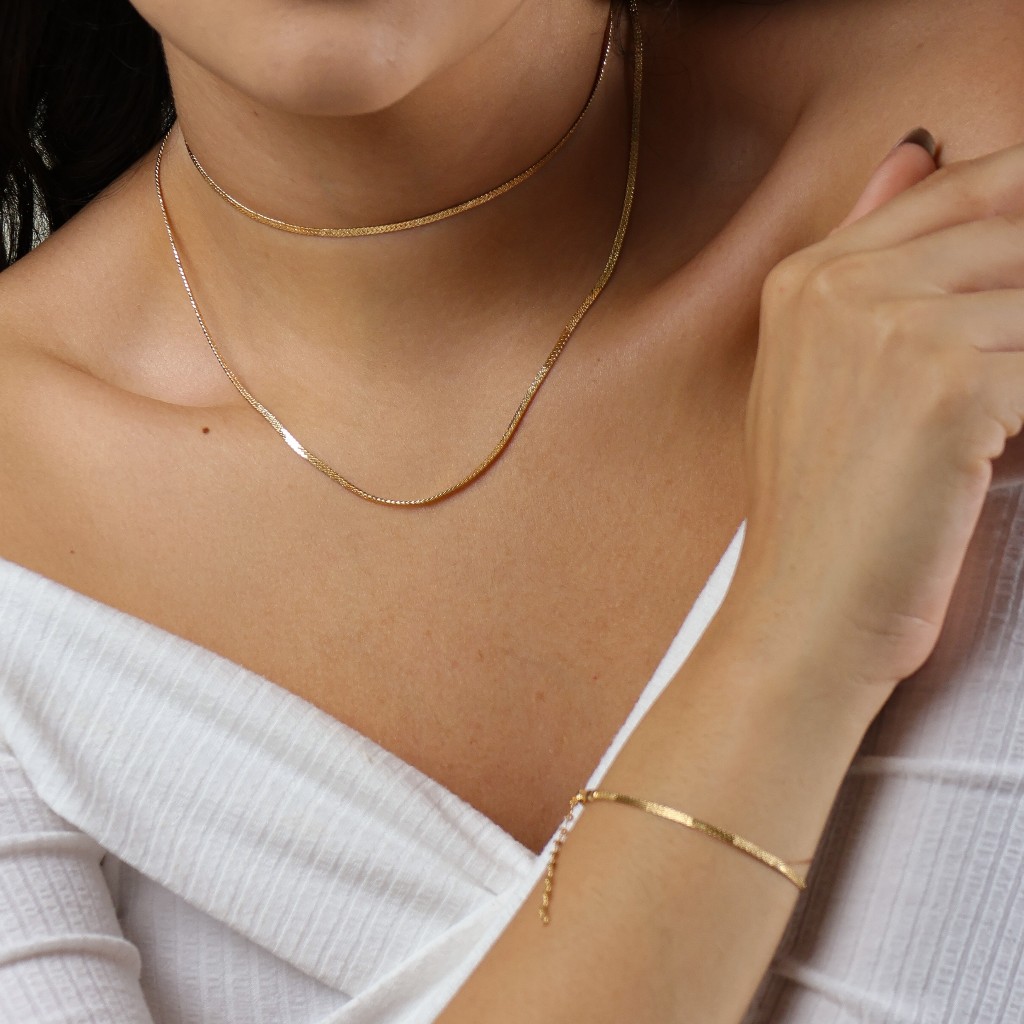 Corrente Fita Lisa Trabalhada – Choker, Pulseira e 45cm Banhadas a Ouro 18k em Oferta na Shopee