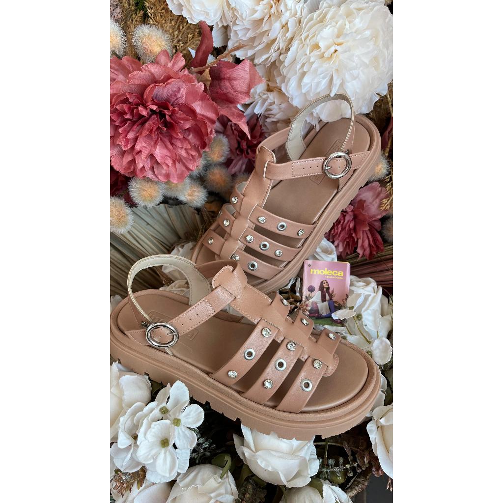 Sandalia Feminina Papete Tratorada Tachas Moleca 5504.115