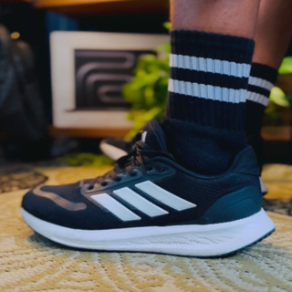 Kit com 6 ou 4 Meias esportivas para Treino, corrida, ou dia a dia – Cano Alto e confortáveis em Oferta na Shopee