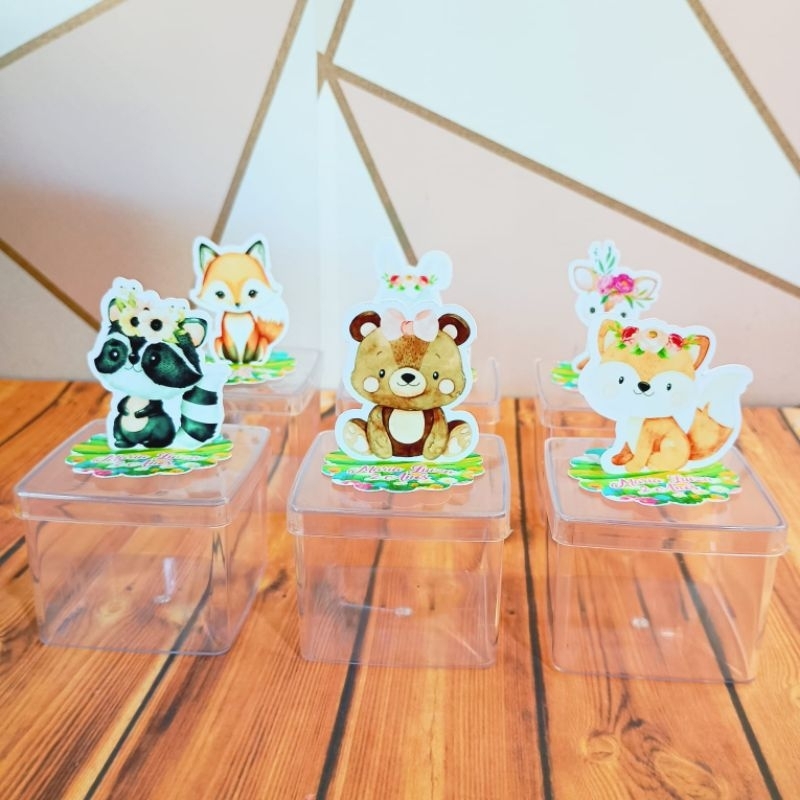 Aplique 3D em pé Bosque Encantado Caixinha Acrílica 5x5 Personalizado Festa Aniversário Lembrancinha
