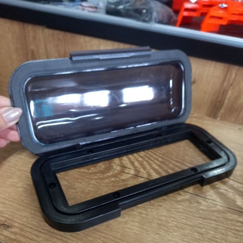 Protetor de frente de CD ou Porta Objetos