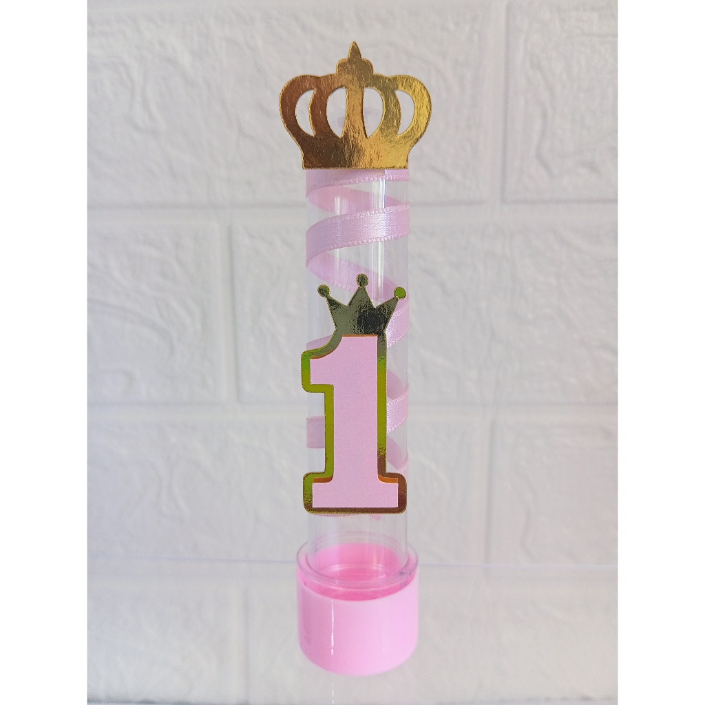 Combo - Apliques de Número com Coroa em Papel Lamicote Dourado e  Perolado + Coroa - Realeza / Príncipe / Princesa