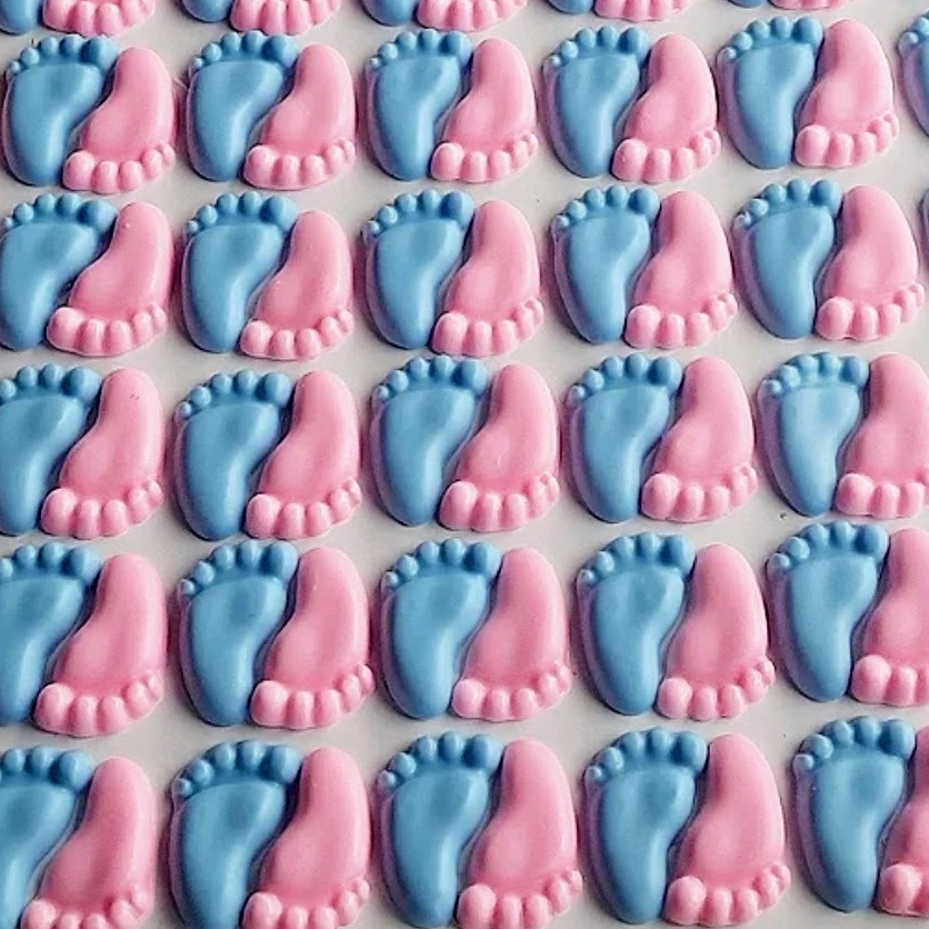100 Mini Sabonete Pezinhos (50 Pares) para Lembrancinha Chá Revelação Chá de Bebê - Cor e aroma chat