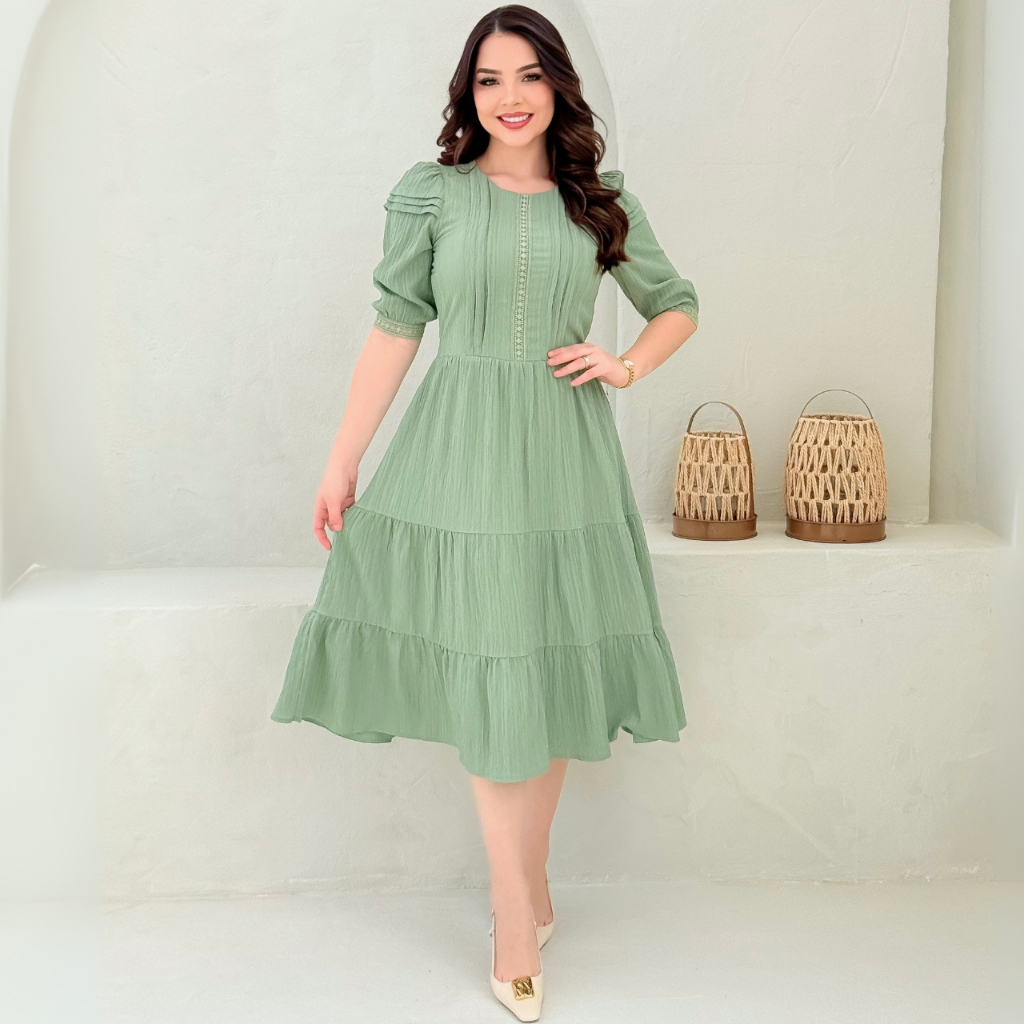 Vestido Feminino Midi Elegante Detalhes em Guipir Viscolinho Casual Festa