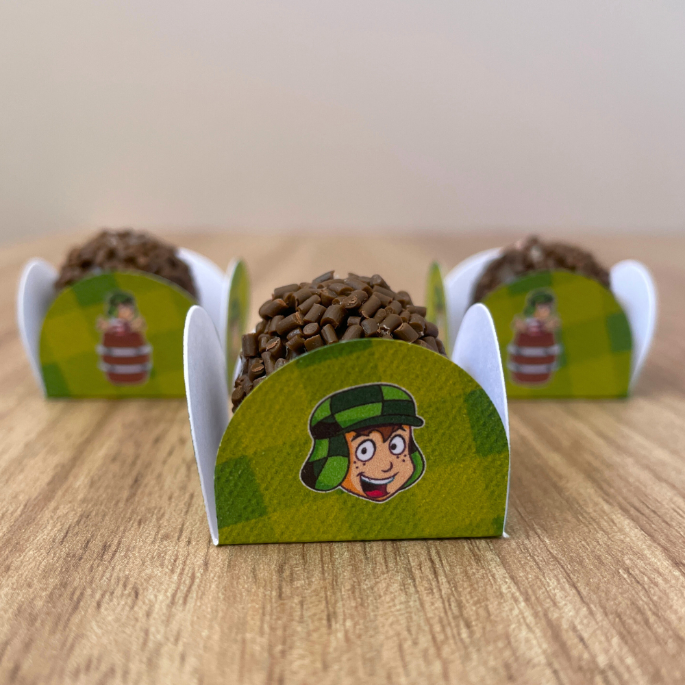 50 forminhas de doce CHAVES - forminha brigadeiro Chaves, 4 pétalas, forminha turma do Chaves, doces