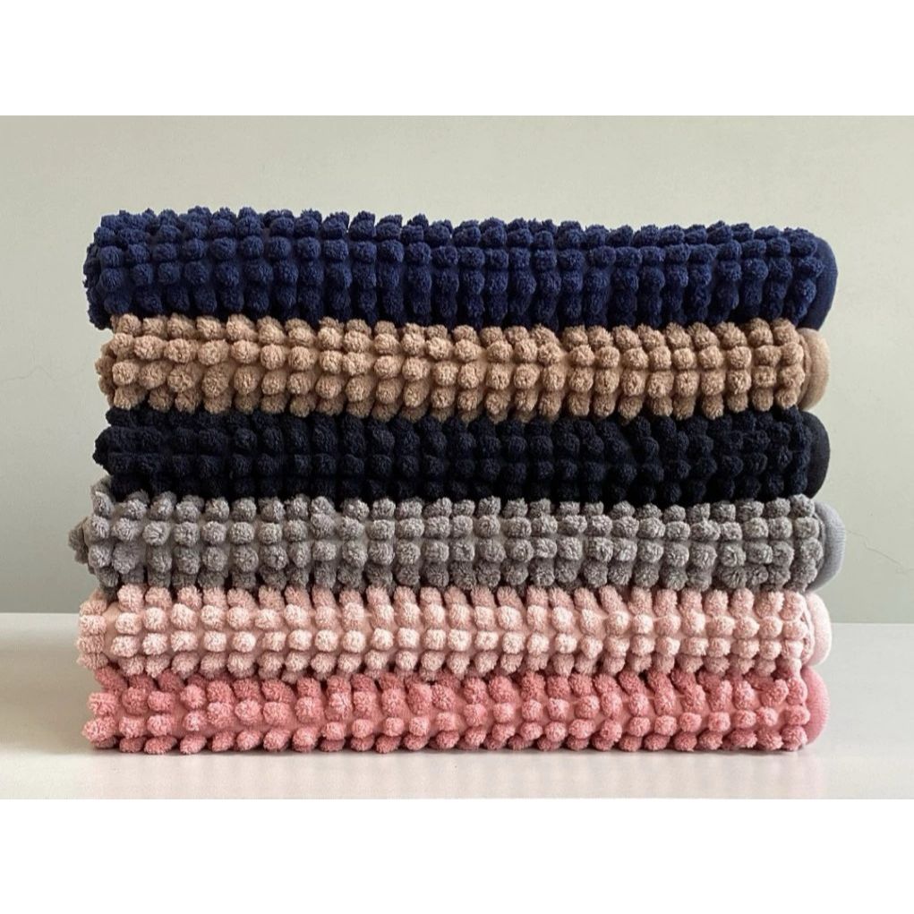 Kit de Tapete Bolinha Antiderrapante Microfibra Toque Suave Super Macio Tapete Macarrão