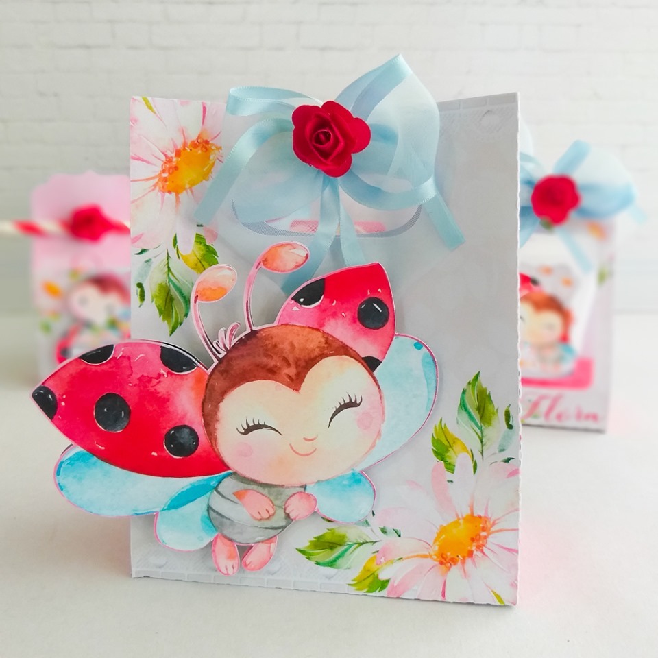 Sacolinha Lembrancinha Personalizada Decoração Festa - Joaninha Cute - Aniversário, mêsversário, chá de bebê