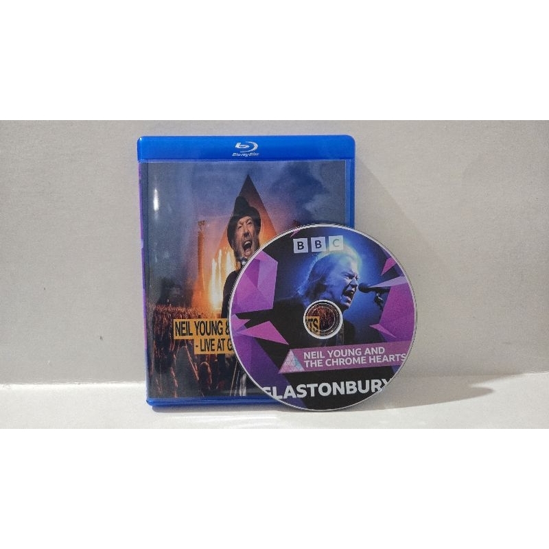 BLURAY  NEIL YOUNG AO VIVO GLASTONBURY FESTIVAL  2025