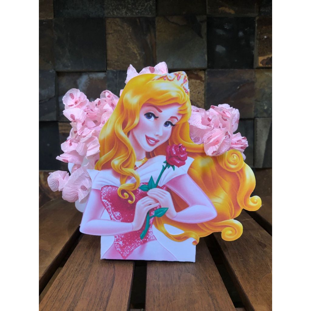 Centro de Mesa bela adormecida | centro de mesa princesa aurora | enfeite | decoração | lembrancinha | personalizado