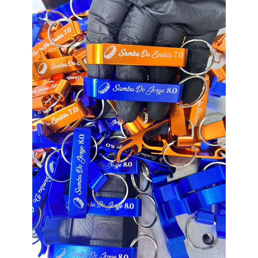 Chaveiros Personalizados para Casamento e Aniversário | Lembrancinha com Nome e Data a Laser