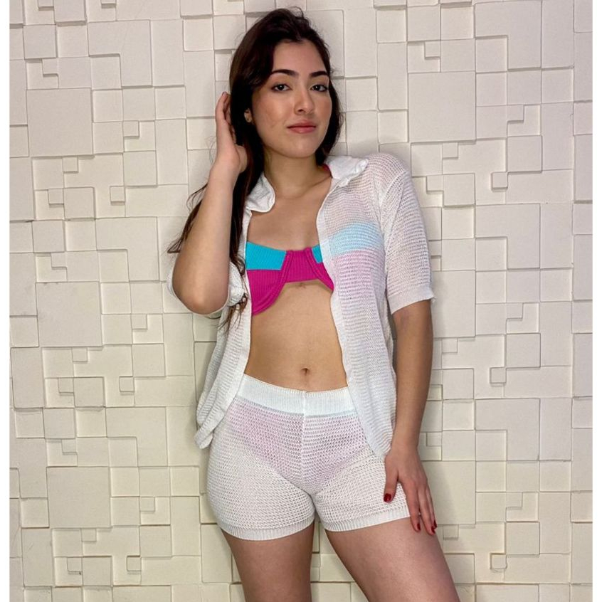 Conjunto Feminino Saída de Praia 2 Peças Short e Camisa Chamise em Tricot Moda Verão Tricô