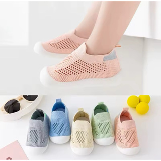 Tênis bebê ultra leve slip on do 0/6 meses a 2/4 Anos menino menina em Oferta na Shopee