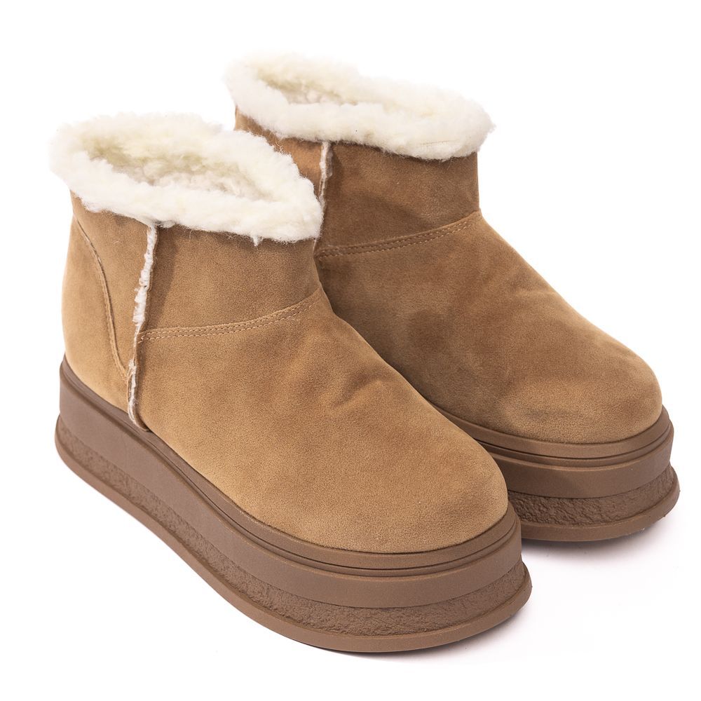Bota Feminina Camurça Frio Pelo Neve Lã Quentinha Premium Solado alto Palmilha forrada lã Fioratto