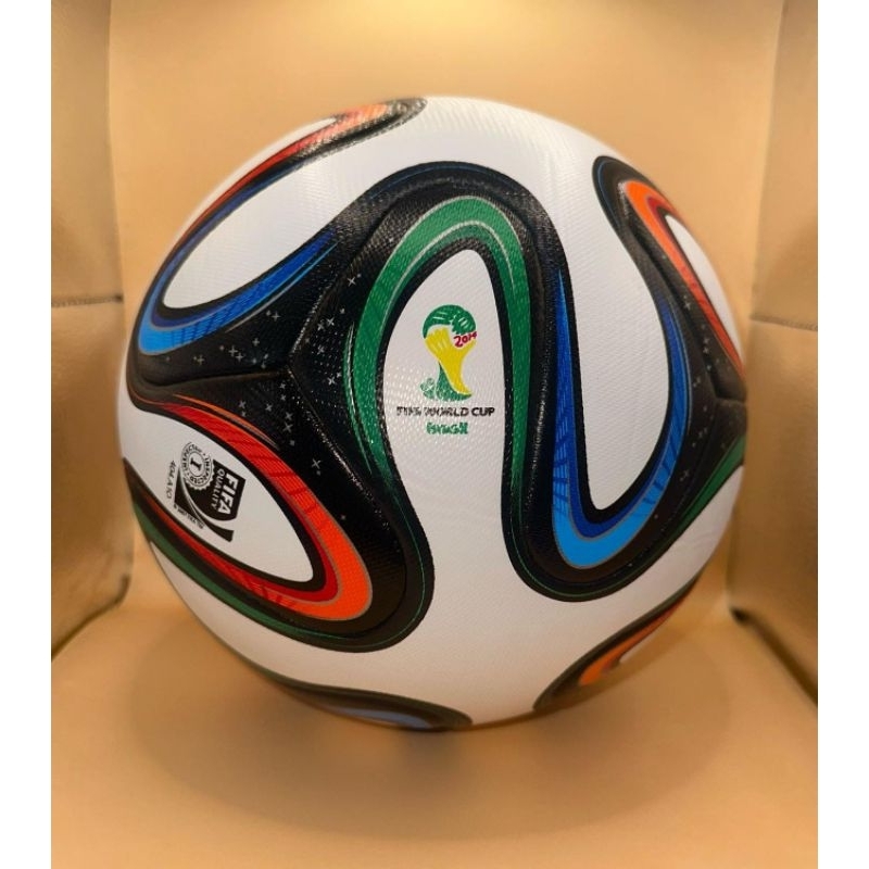 Bola de campo Copa do mundo 2014 Brasil N5 (Brazuca)