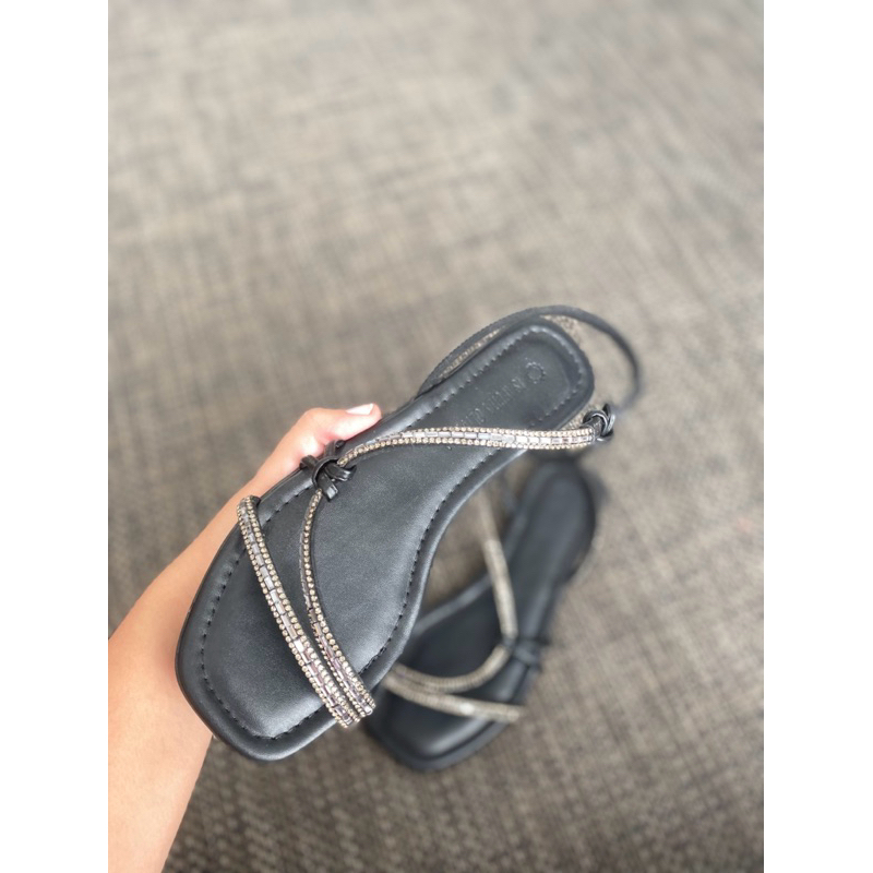 Sandalia Rasteira Feminina Confortável Bico Quadrado Confortável Calce Fácil Estilo Tendência Moda Promocional