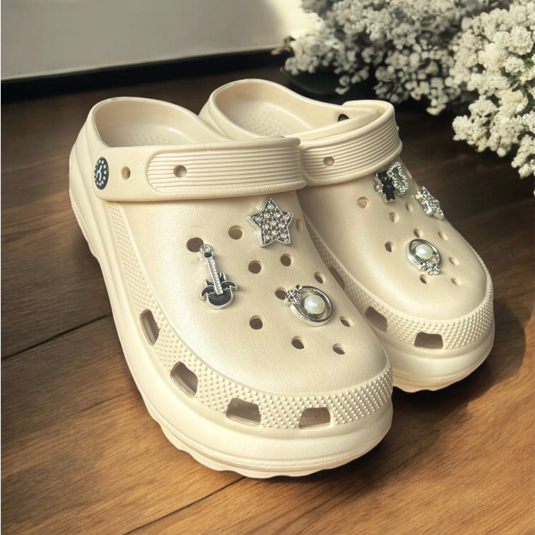 Chinelo Sandália Babuche Plataforma Feminino Yvate com Botons Removíveis