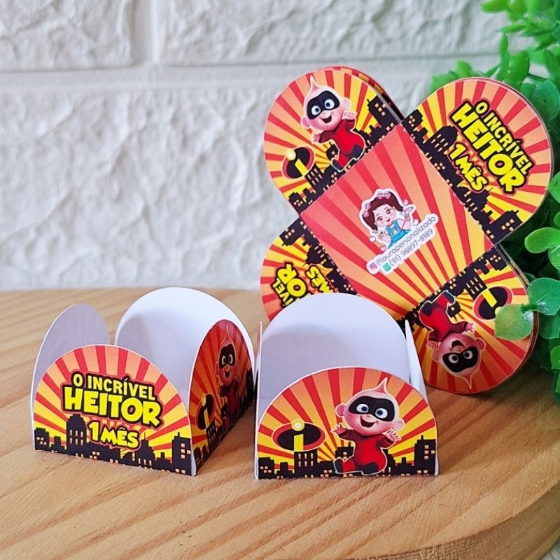 Forminha de Doces Brigadeiro ZEZÉ OS INCRÍVEIS - 4 pétalas - Decoração - Aniversário - Mêsversario - Festa Infantil