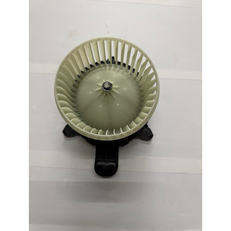 Ventilador Caixa Evaporadora Toyota Hilux SRX 2016 em diante