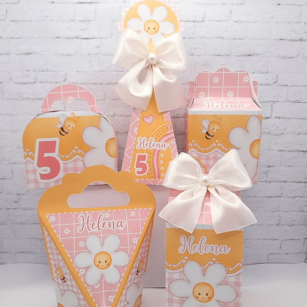 KIT PERSONALIZADO MARGARIDAS ROSA (PEGUE E MONTE) / LEMBRANCINHAS PERSONALIZADAS / MIMOS  PARA  ANIVERSÁRIO