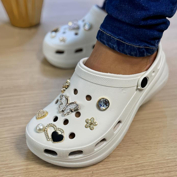 Babuche Feminina Adulta: Onde Comprar | BuscaProdutos