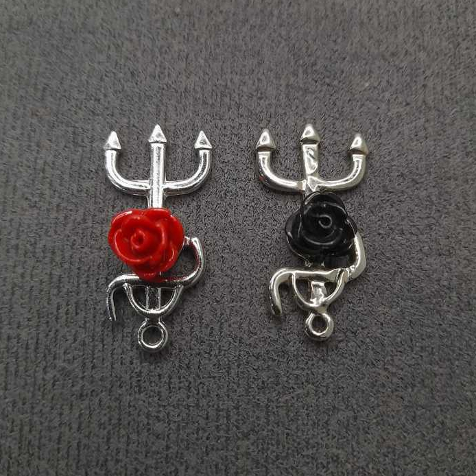 Pingente Tridente Pomba Gira Rosa Resina