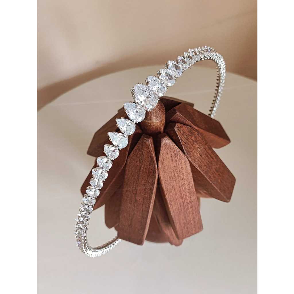 Coroa Tiara Porta Coque Zircônia Prata Prateado Para Penteado Noiva Casamento Festa Semi Joia Fina