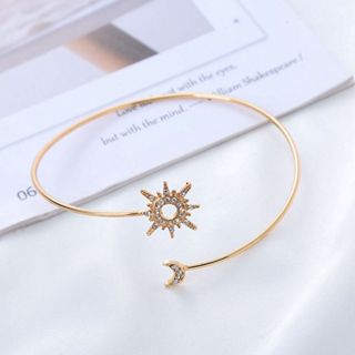 Braçadeira de metal com diamantes e sol e lua, atacado, joias da Amazon, ajustável, temperamento simples, para mulheres em Oferta na Shopee