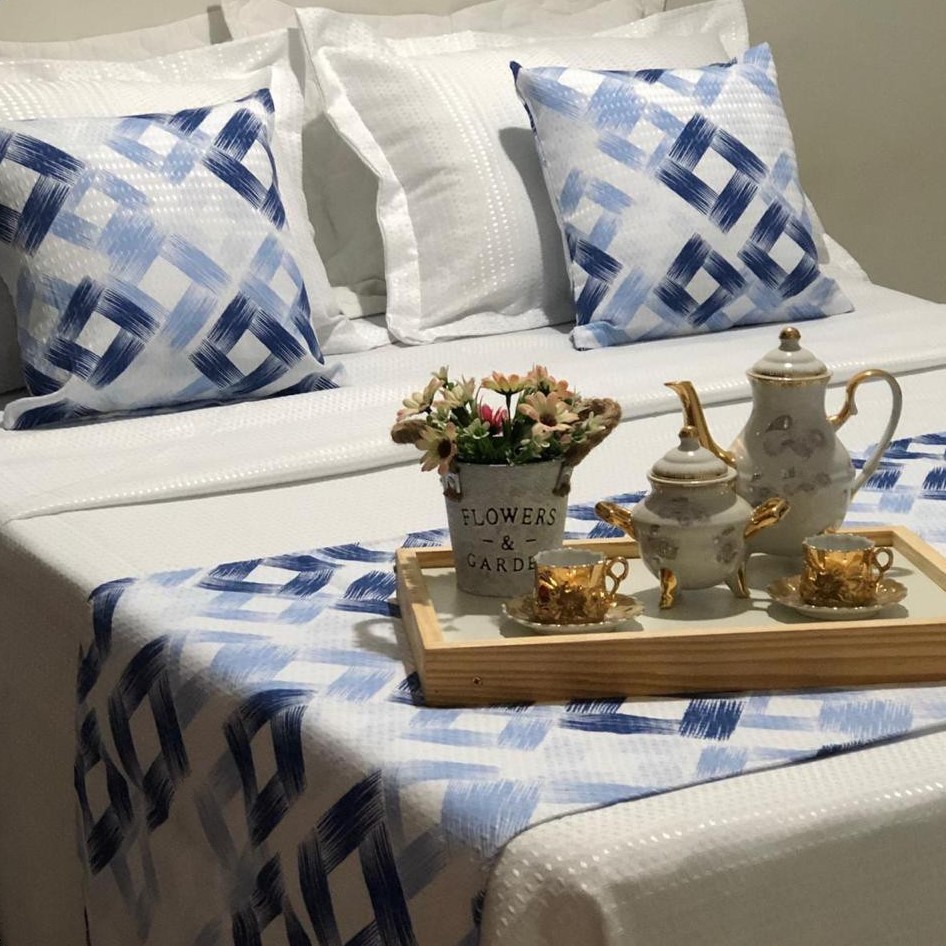 Kit Peseira Casal Piquet 3 pçs Cama Posta Decorativa Tecido Piquet